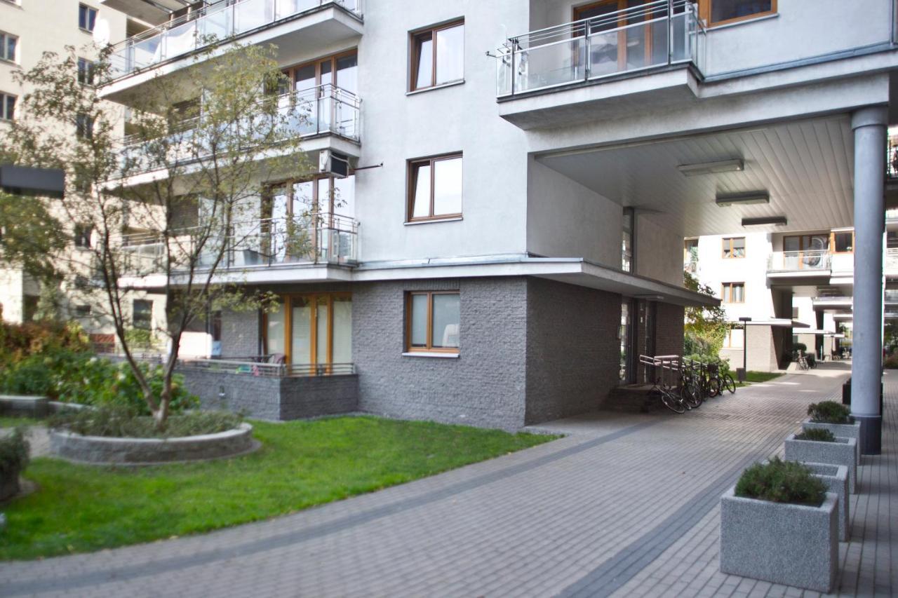 2 Bedrooms Bukowinska P&O Serviced Apartments Varşovia Exterior foto
