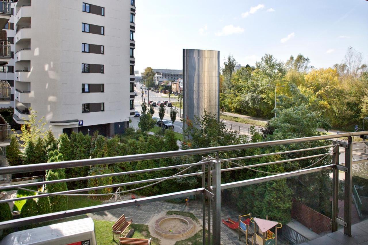 2 Bedrooms Bukowinska P&O Serviced Apartments Varşovia Exterior foto