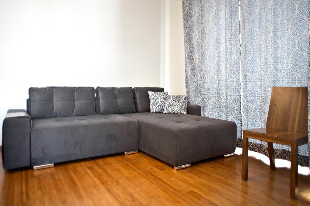 2 Bedrooms Bukowinska P&O Serviced Apartments Varşovia Exterior foto